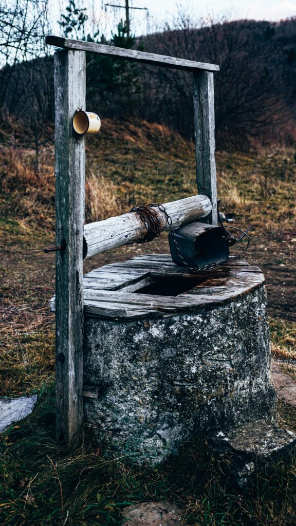 自ら井戸を掘り、戦略 実行 仕組み化 を進めるプロセスのイメージ